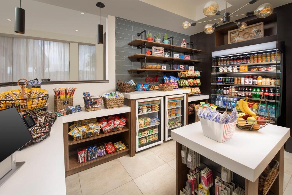Crowne Plaza  Hotels and Resorts , Texas 78209 near San Antonio International Airport View Point 8