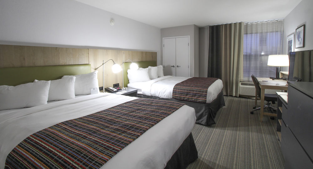 GreenTree Inn and Suites Phoenix Sky Harbor , AZ 85040 near Sky Harbor International Airport View Point 5