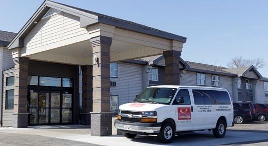 Econo Lodge Airport - Milwaukee , WI 53221 near General Mitchell International Airport View Point 1