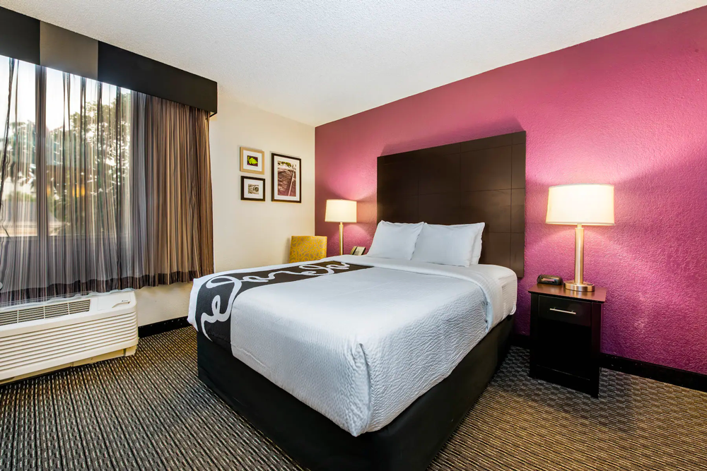 La Quinta Inn & Suites Fort Lauderdale Tamarac , Fl 33319 near Fort Lauderdale-hollywood International Airport View Point 3
