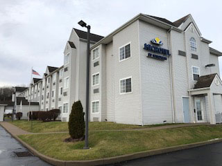 Microtel Inn Pittsburgh Airport., PA 15275 near