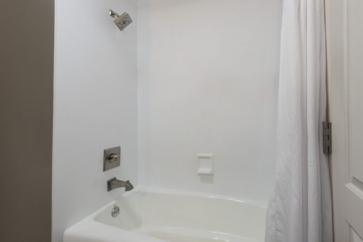 HOTEL 15550 San Bruno , CA 94066 near San Francisco International Airport View Point 7