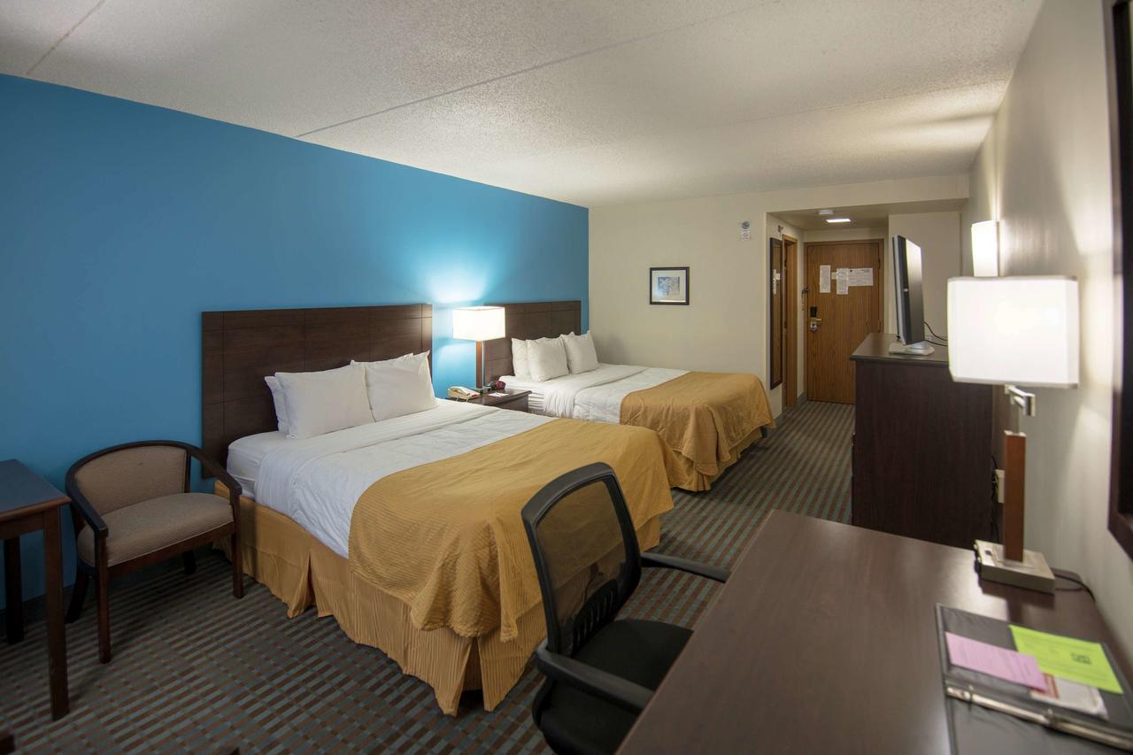 Ramada Hotel & Convention Center  , IA 52404 near The Eastern Iowa Airport View Point 3