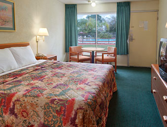 Days Inn Cocoa Cruiseport West At I-95/528 , FL 32926 near Melbourne International Airport View Point 2