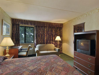 Howard Johnson Hotel - Newark Airport , NJ 07103 near Newark Liberty International Airport View Point 2