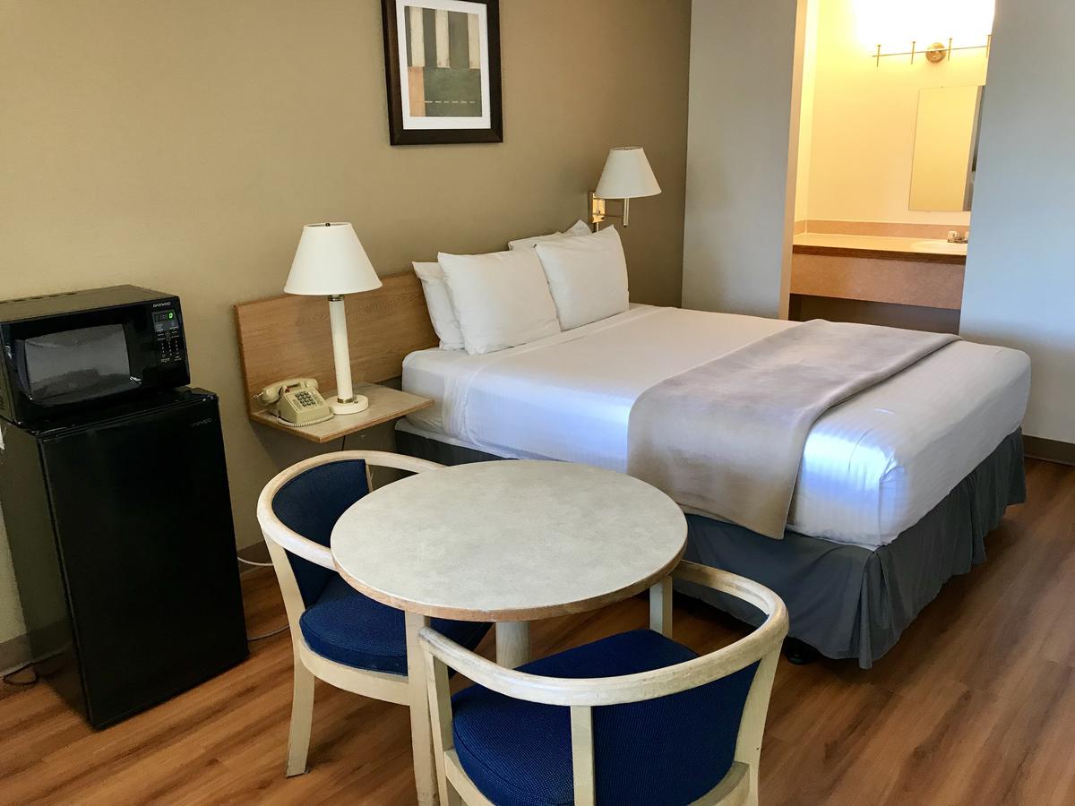 Seattle Airport Value Inn , WA 98198 near Seattle-tacoma International Airport View Point 3