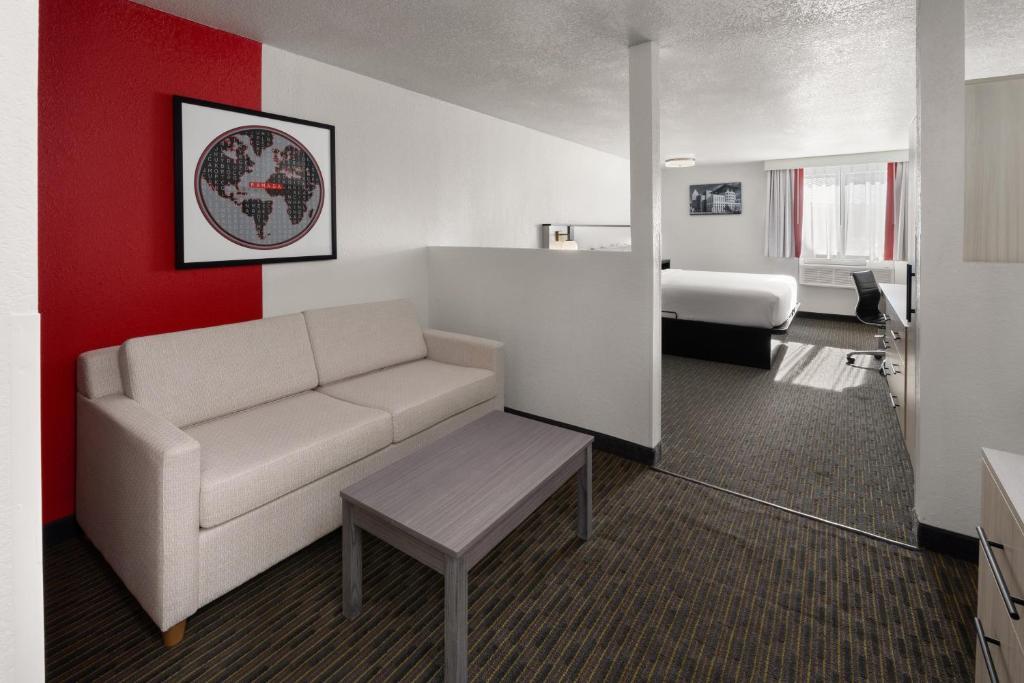 SYLO Hotel Denver Airport, a Ramada by Wyndham , CO 80011 near Denver International Airport (succeeded Stapleton Airport) View Point 9