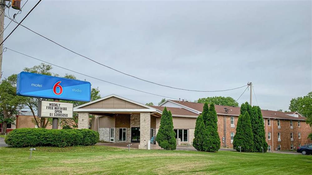 m exterior