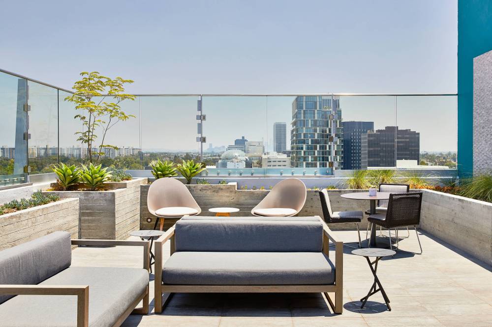 Ac Hotel By Marriott Beverly Hills 8