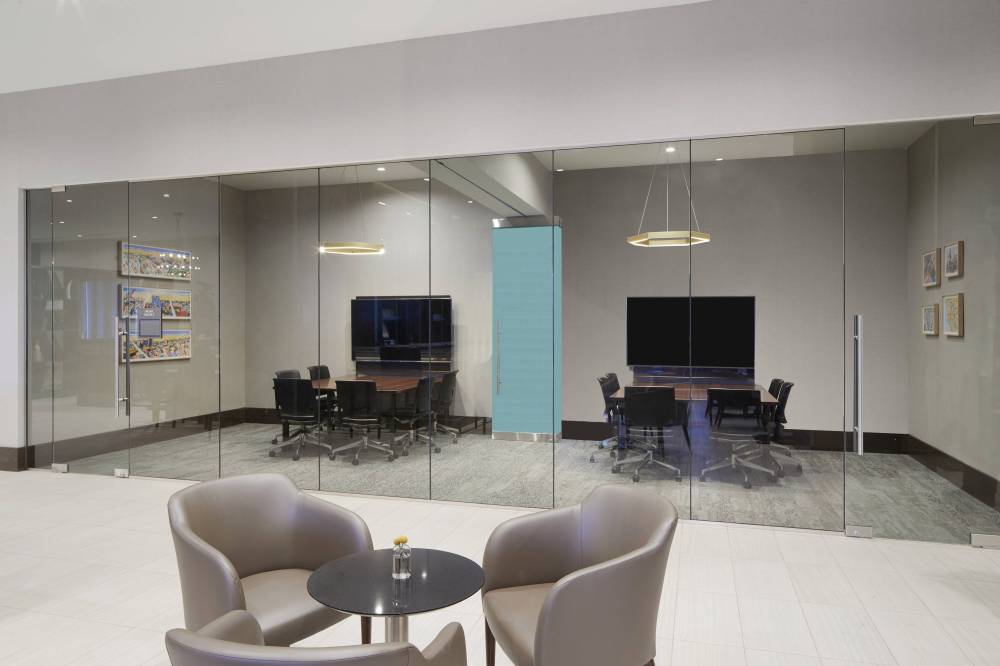 Ac Hotel By Marriott Beverly Hills 10