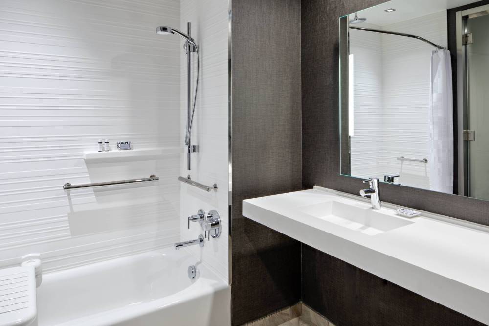 Ac Hotel By Marriott Grand Rapids Downtown 4