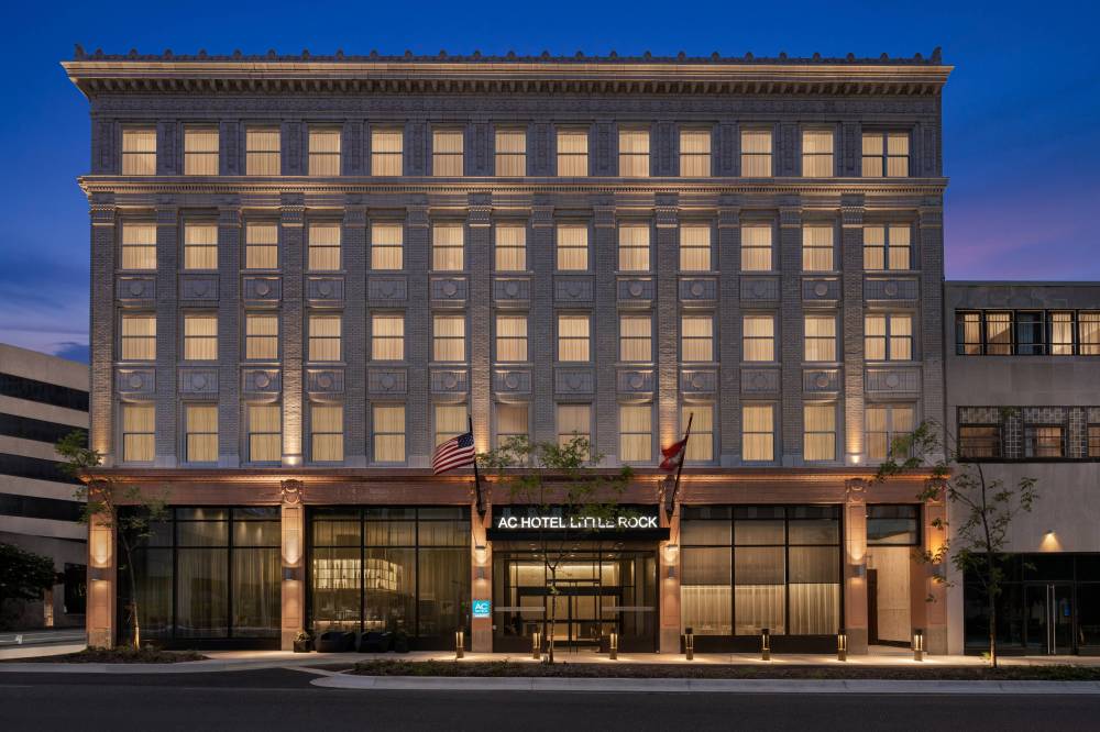 Ac Hotel By Marriott Little Rock Downtown 5
