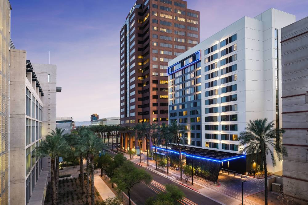 Ac Hotel By Marriott Phoenix Downtown 2