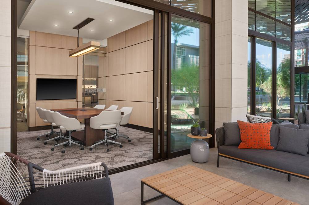 Ac Hotel By Marriott Phoenix Downtown 10