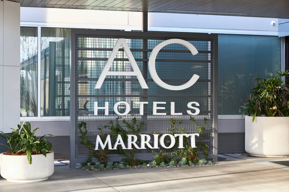 Ac Hotel By Marriott Pleasanton 5