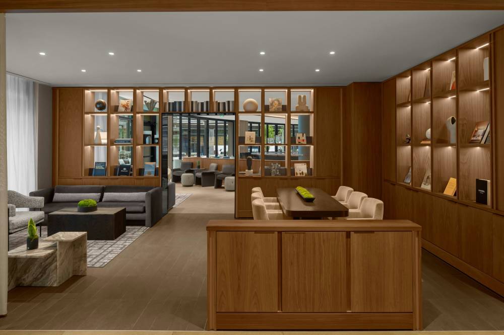 Ac Hotels By Marriott Arlington National Landing 4