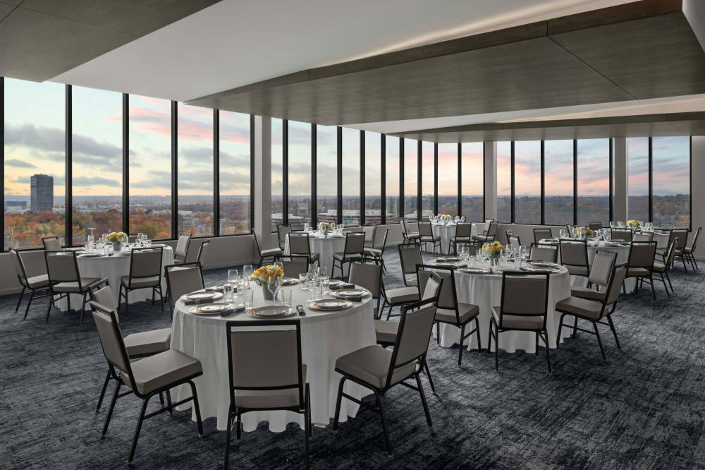 Ac Hotels By Marriott St Louis Clayton 9