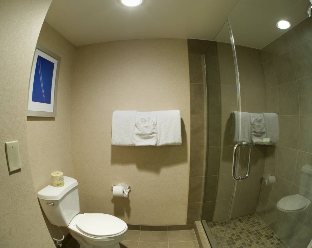 Airtel Plaza Hotel 2