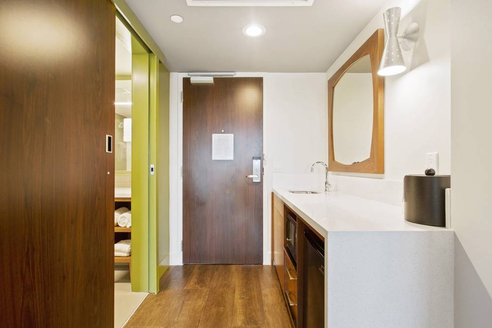 Kitchenette
