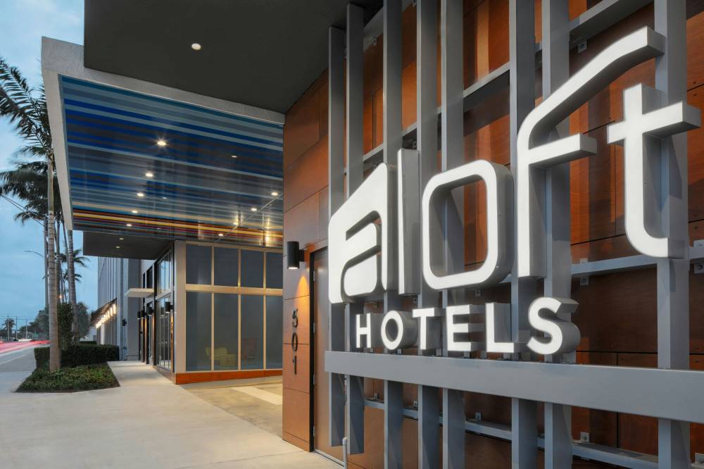 Aloft Fort Lauderdale Airport 2