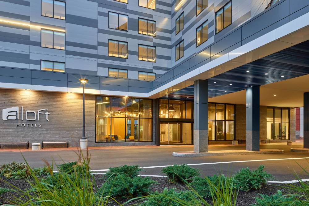 Aloft Portland Downtown Waterfront Me 4