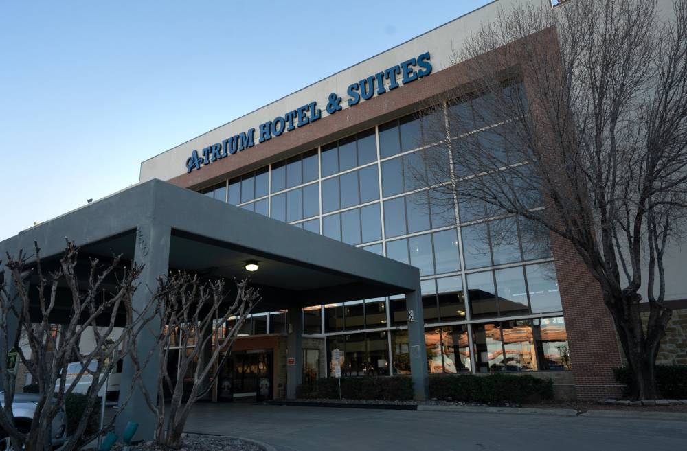 Atrium Hotel And Suites 3