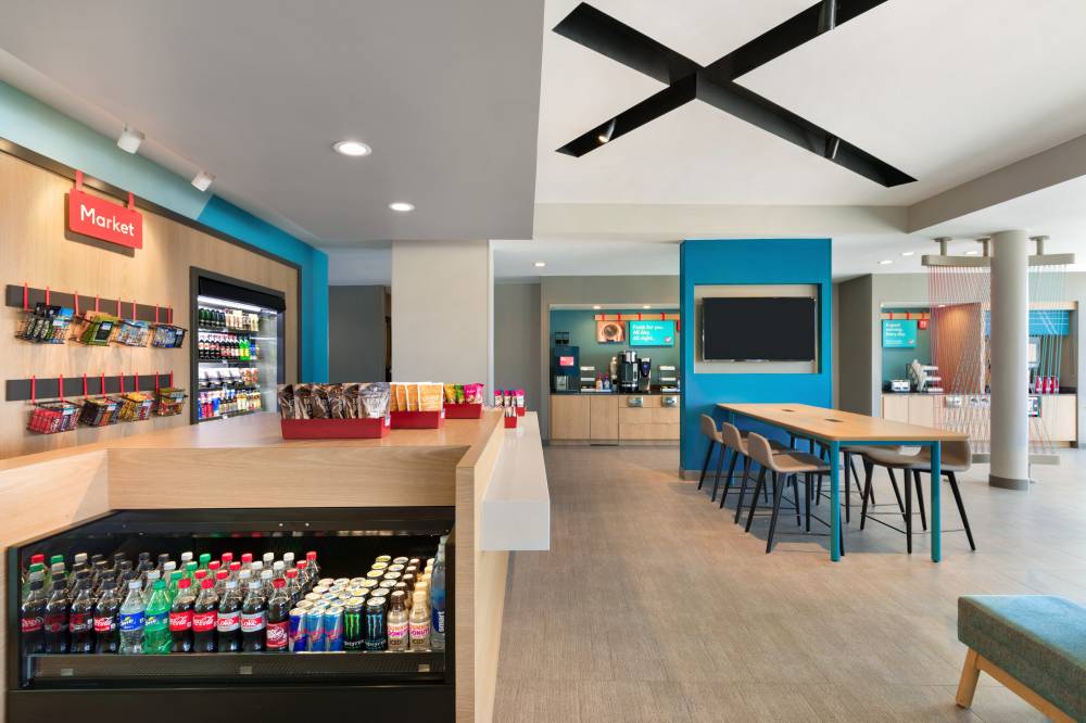 avid hotel Market