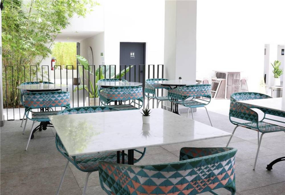 Bali Hotel Adults Only Isla Verde, A Trademark By Wyndham 5
