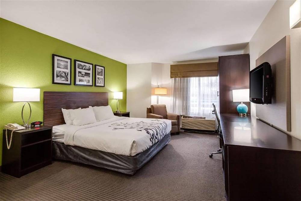 Baymont By Wyndham Milan 9