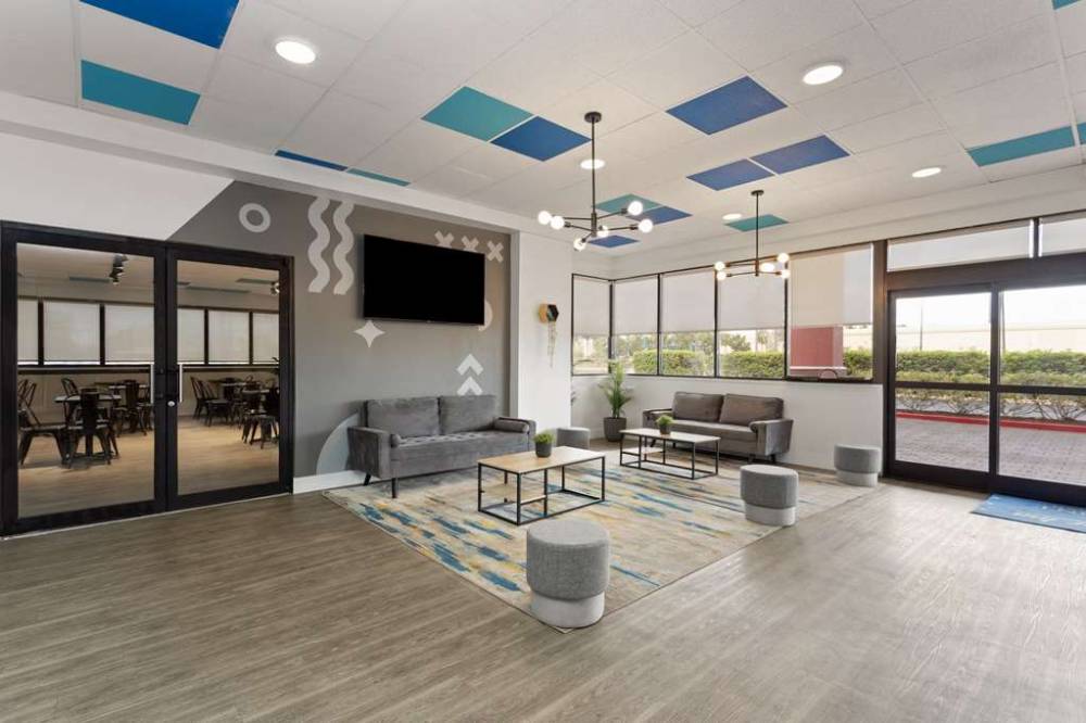 Baymont By Wyndham Orlando North Millenia 3
