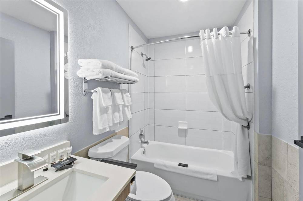 Baymont By Wyndham San Antonio Downtown 3