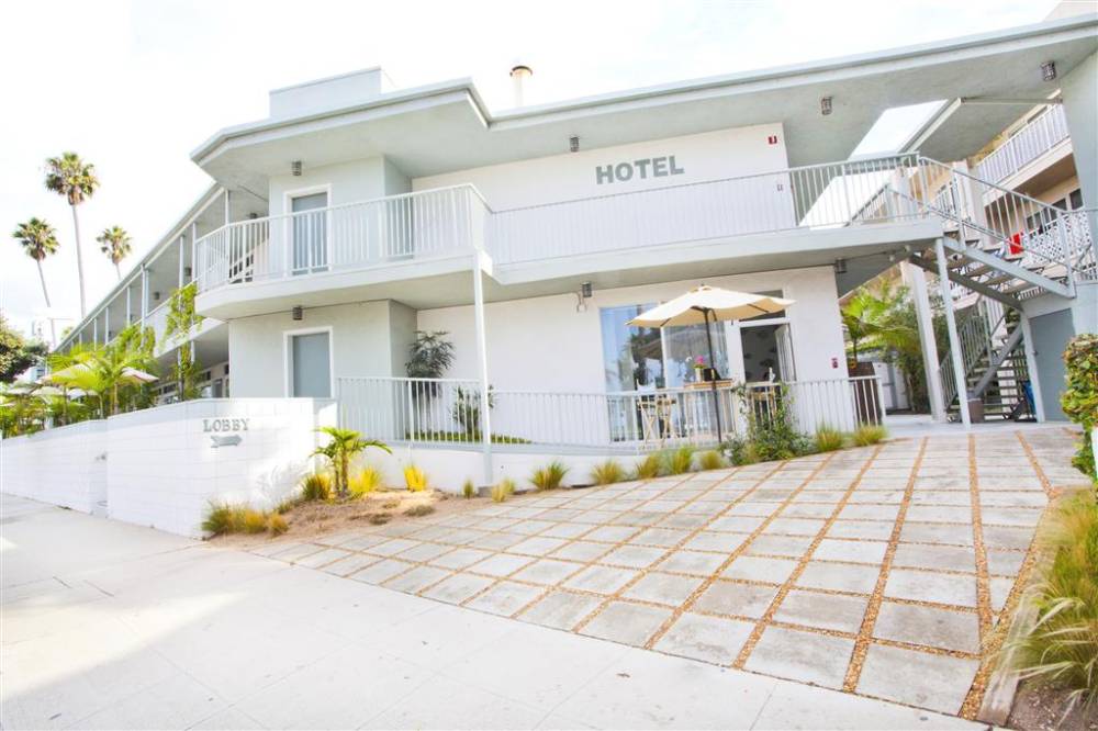 Bayside Hotel 2