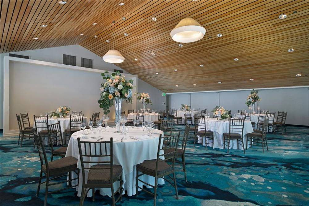 Belamar Hotel Manhattan Beach  Tapestry Collection By Hilton 3