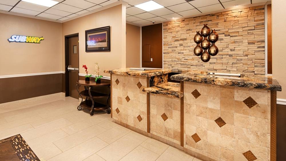 Best Western Airport 3