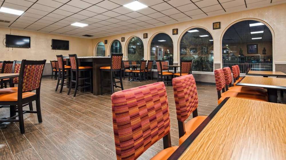 Best Western Airport 6