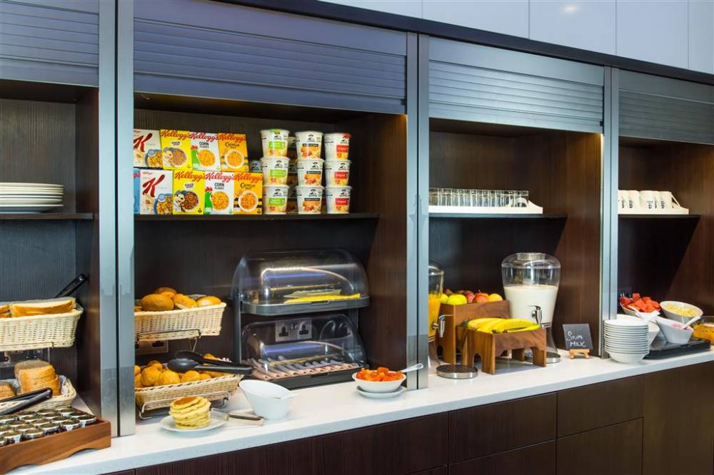 Best Western Chiswick Palace & Suites 5