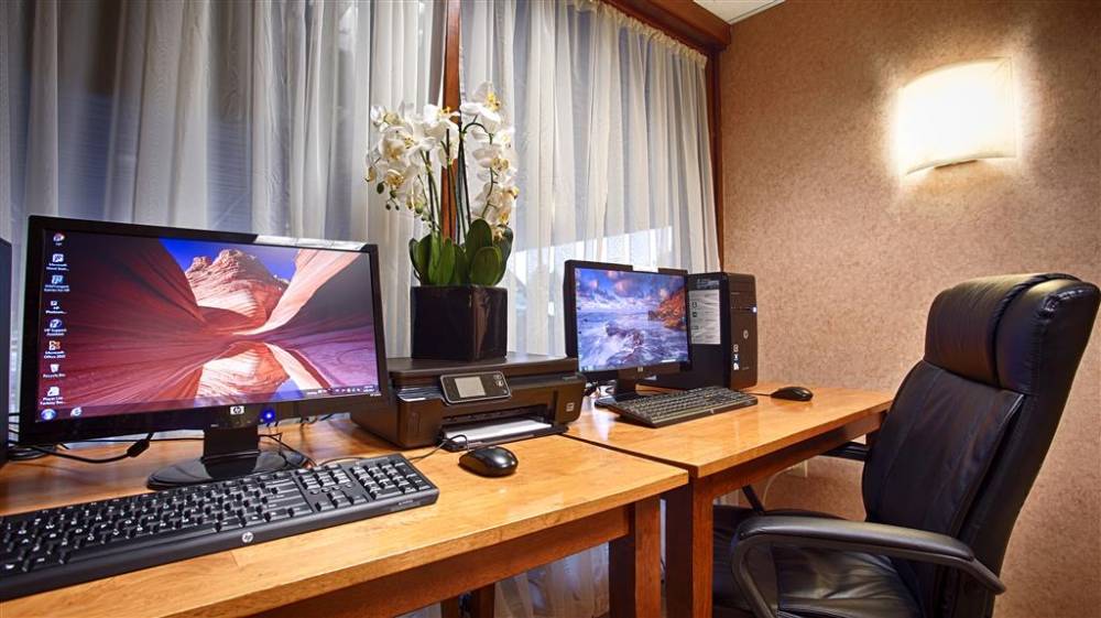 Best Western Clifton Park 4