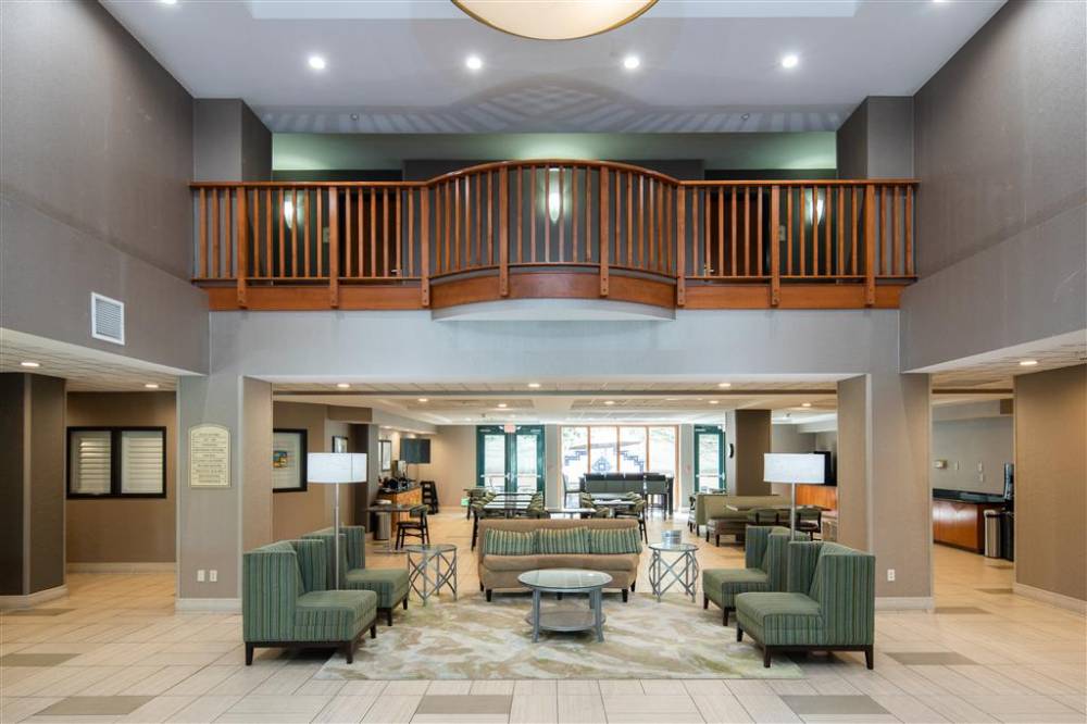 Best Western Coyote Point Inn 4