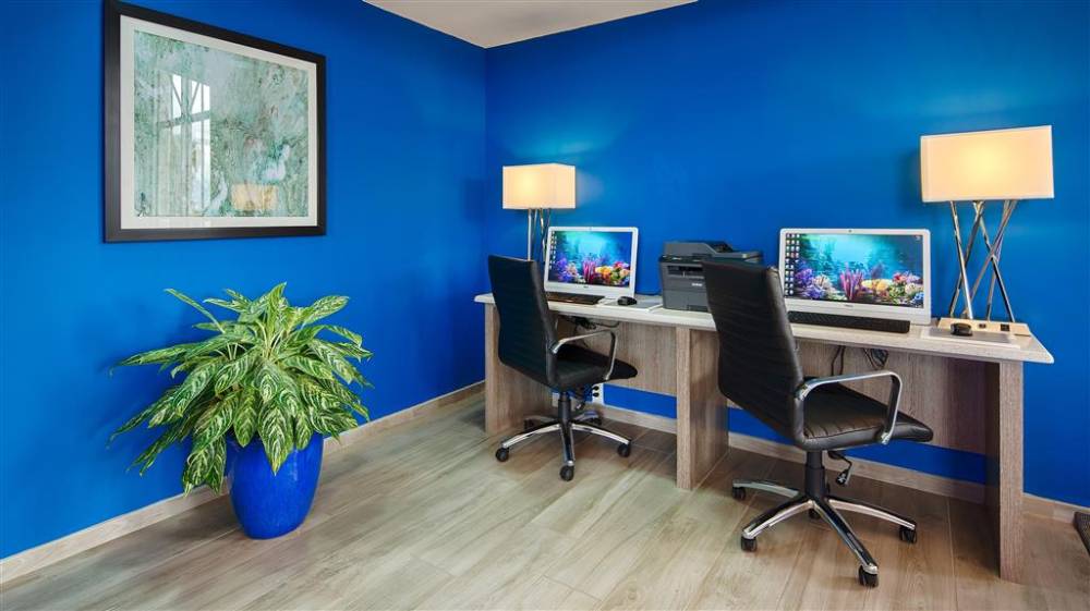 Best Western Fort Myers Inn & Suites 6
