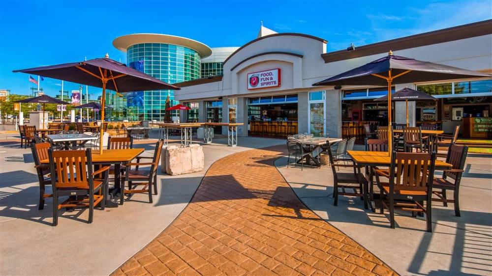 Best Western Green Bay Inn Conference Center 8