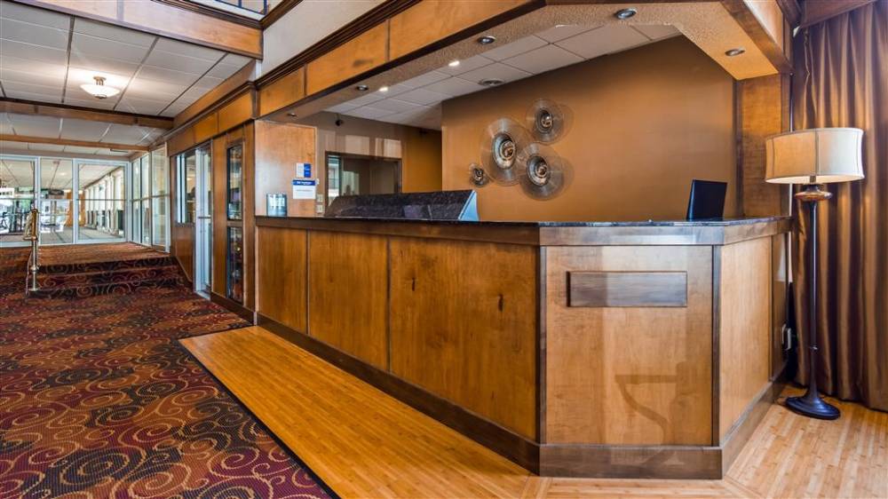 Best Western Green Bay Inn Conference Center 4