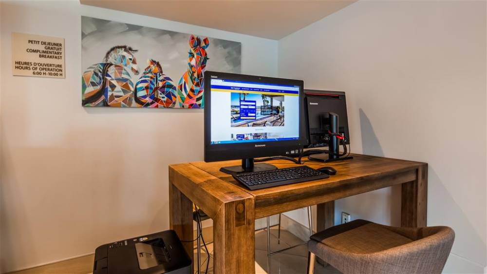 Best Western Hotel Brossard 3