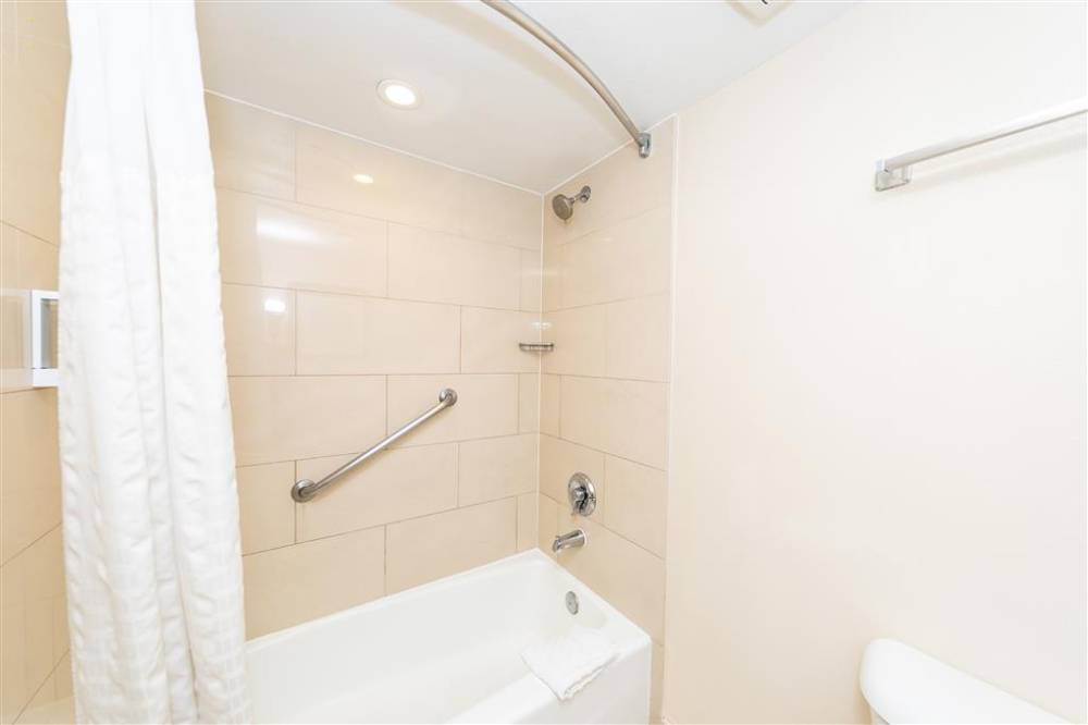 Best Western Inn & Suites San Diego â Zoo/seaworld Area 8