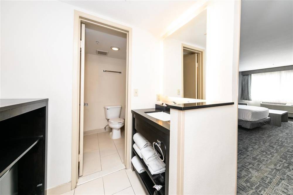Best Western Inn & Suites San Diego â Zoo/seaworld Area 10