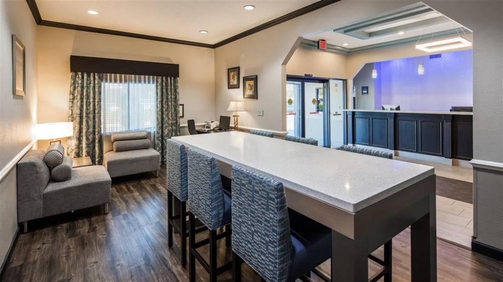 Best Western Mayport Inn & Suites 6