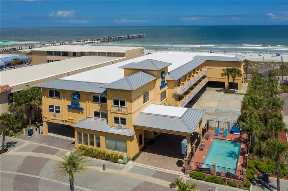 Aerial View of Hotel & JAX Beach