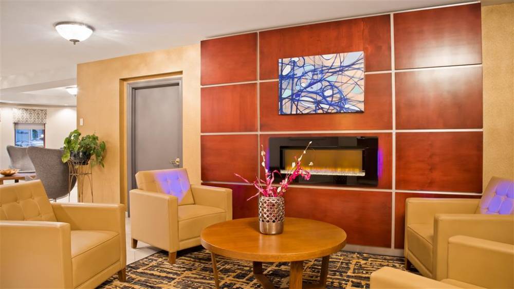 Best Western On The Avenue 3