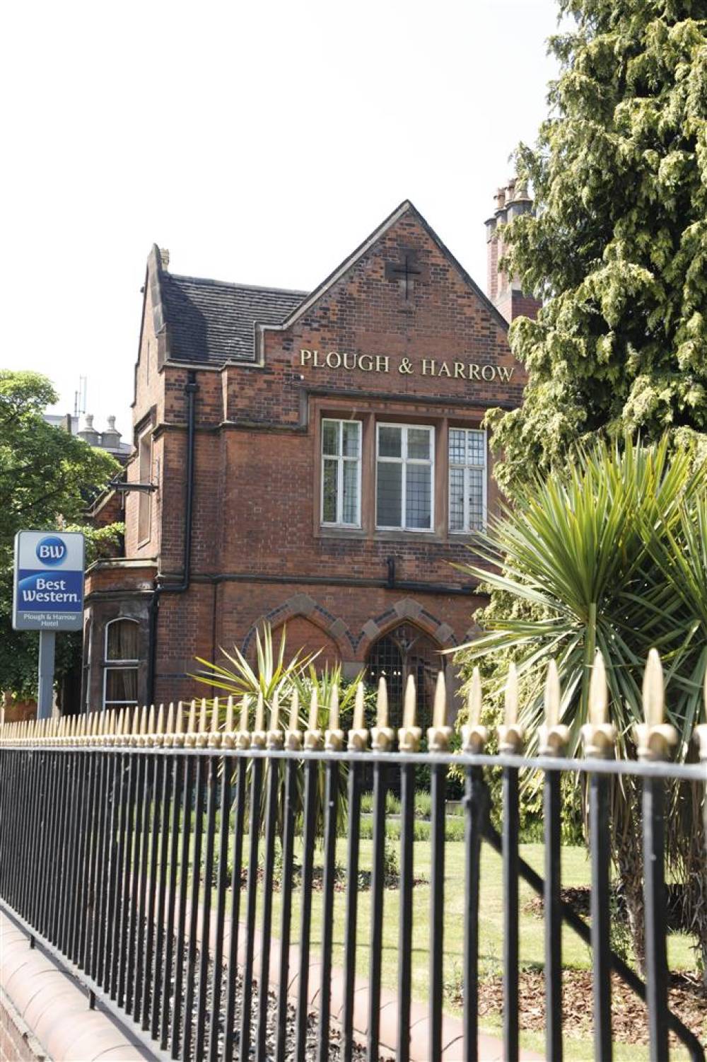 Best Western Plough & Harrow Hotel 2