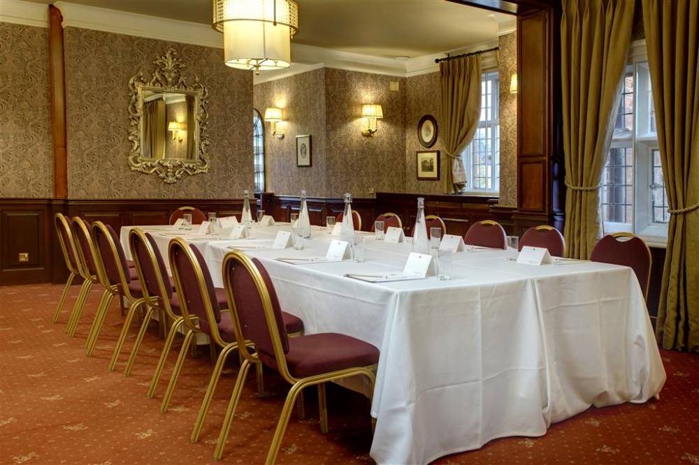 Best Western Plough & Harrow Hotel 3