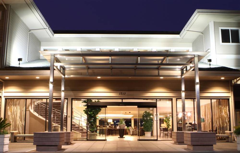 BEST WESTERN PLUS Bayside Hotel